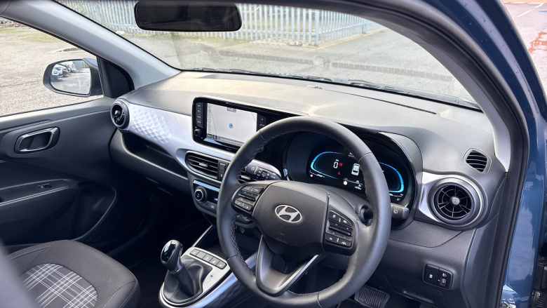 Hyundai i10 1.2 [79] Premium 5dr Auto [Nav] Petrol Hatchback